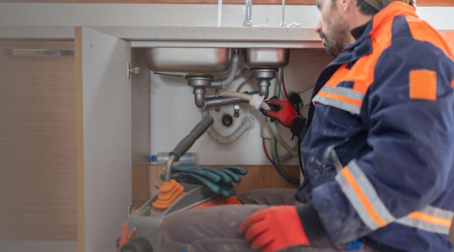 Local tankless water heater installation in Houlton, WI